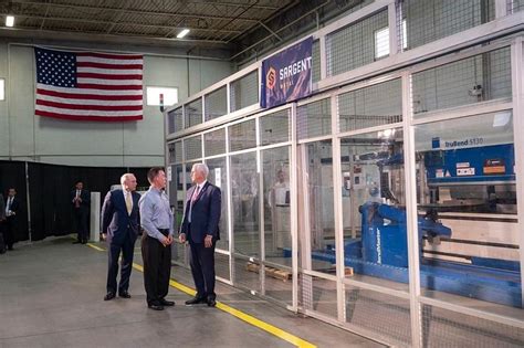 mike pence at sargent metal fabrication anderson|PRLog .